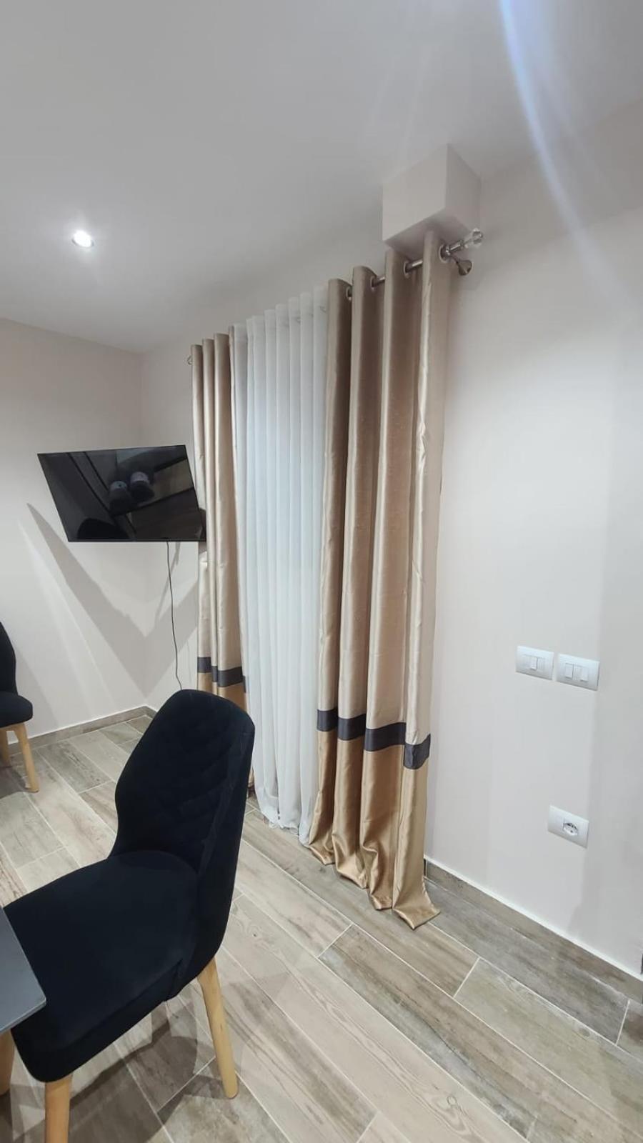 Guest House Tian & Hojz Dıraç Dış mekan fotoğraf