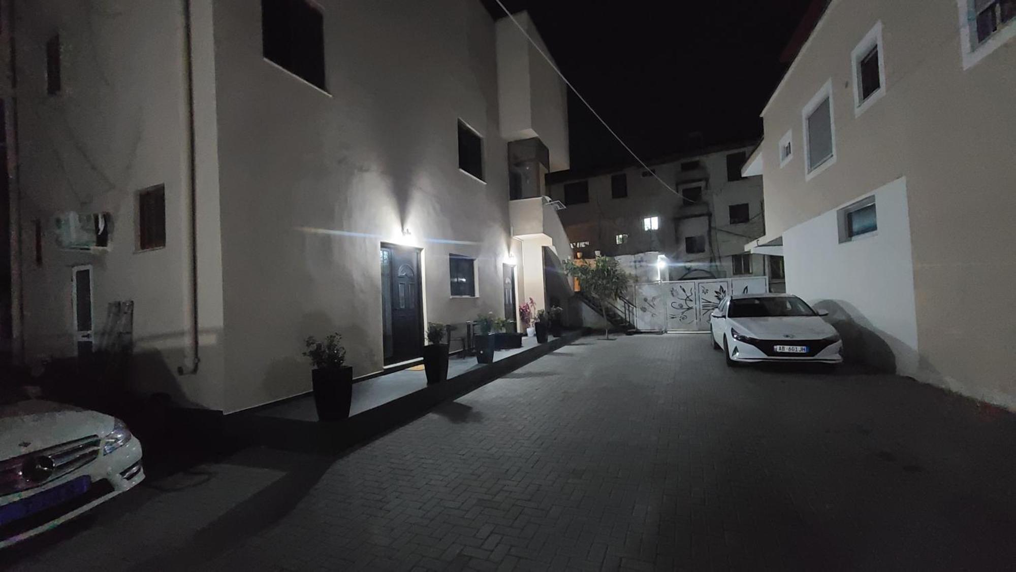 Guest House Tian & Hojz Dıraç Dış mekan fotoğraf